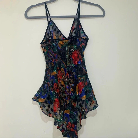 Vintage 80’s 90’s floral  Victoria Secret Gold Label One Piece bodysuit size XS - Picture 17 of 17